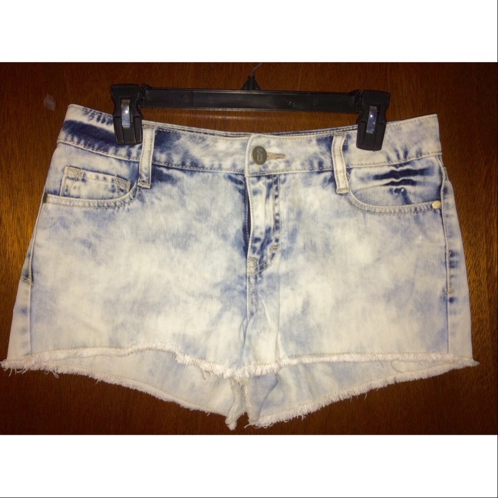 Bleached Shorts !